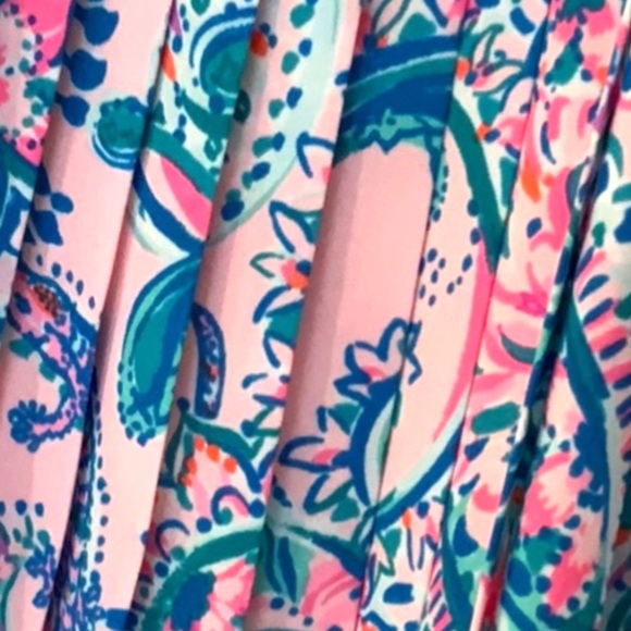Lilly Pulitzer Rein Pleated Tank in Pink Tropics Print - Picture 7 of 9